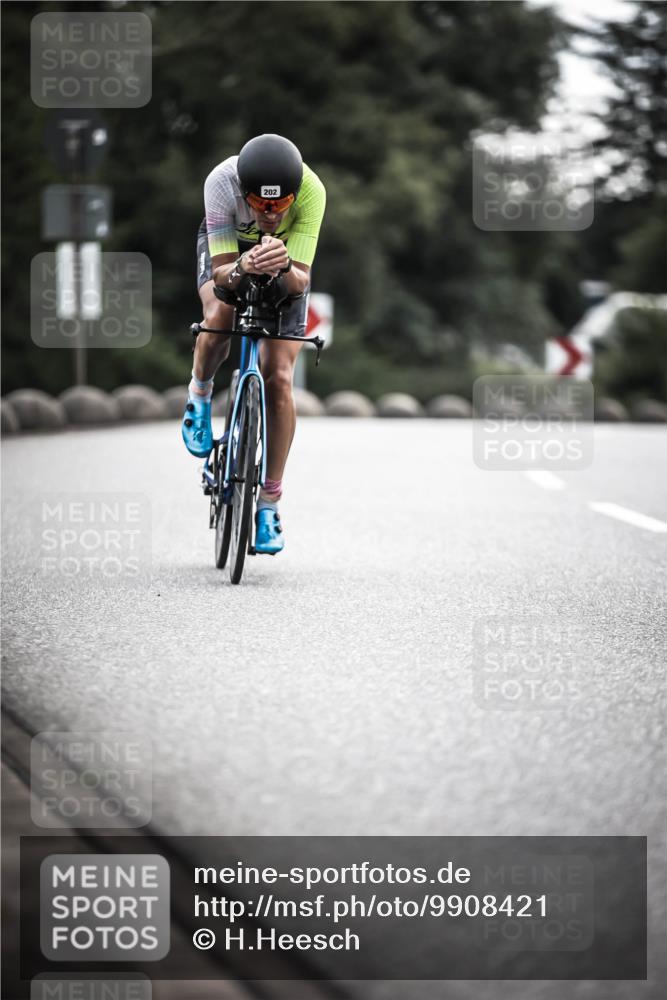 21.06.2026 - 29. Vierlanden-Triathlon H.Heesch http://msf.ph/oto/9908421 21.06.2026 09:25:19 Radfahren 40, 202 meine-sportfotos.de