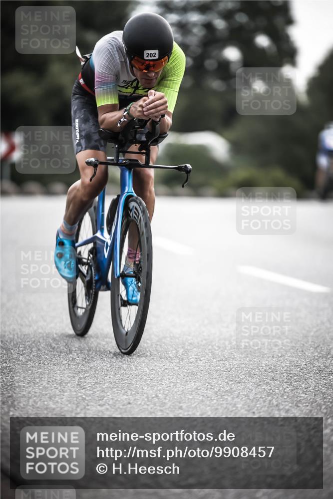 21.06.2026 - 29. Vierlanden-Triathlon H.Heesch http://msf.ph/oto/9908457 21.06.2026 09:25:20 Radfahren 40, 202 meine-sportfotos.de