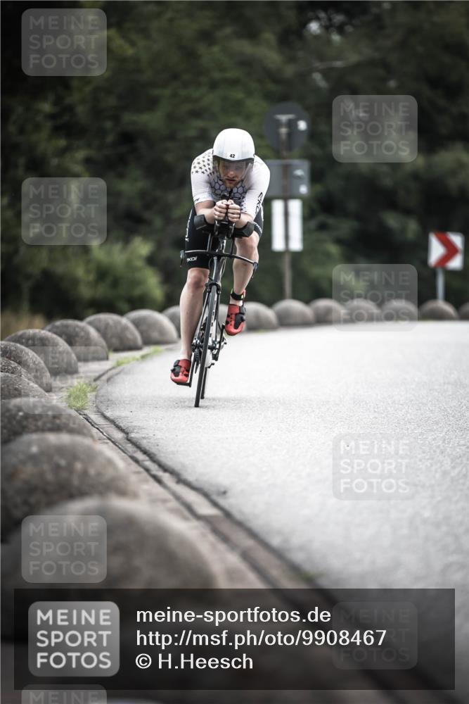 21.06.2026 - 29. Vierlanden-Triathlon H.Heesch http://msf.ph/oto/9908467 21.06.2026 09:25:33 Radfahren 42, 153, 187 meine-sportfotos.de