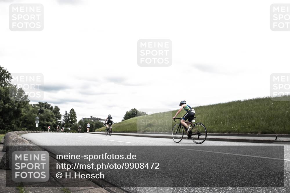 21.06.2026 - 29. Vierlanden-Triathlon H.Heesch http://msf.ph/oto/9908472 21.06.2026 14:44:02 Radfahren  meine-sportfotos.de