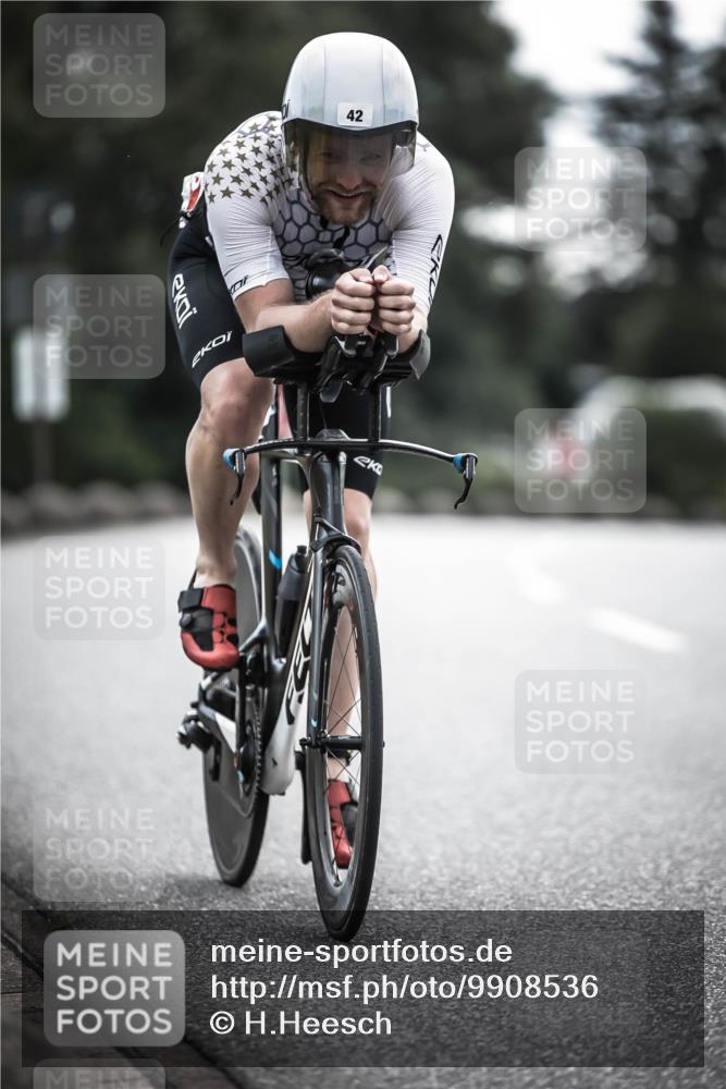 21.06.2026 - 29. Vierlanden-Triathlon H.Heesch http://msf.ph/oto/9908536 21.06.2026 09:25:34 Radfahren 42, 153, 187 meine-sportfotos.de