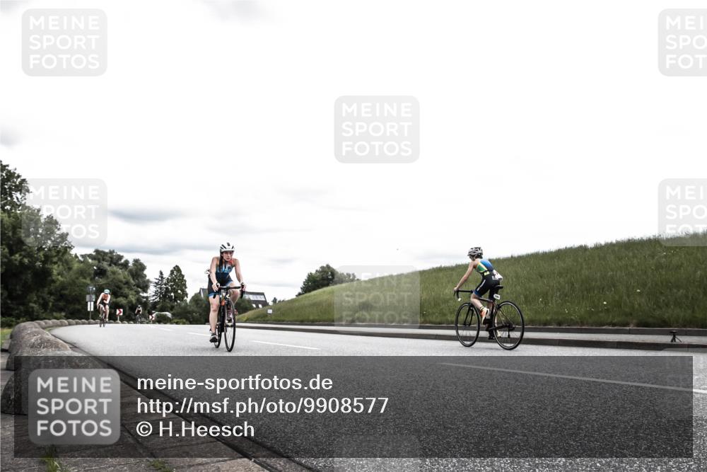 21.06.2026 - 29. Vierlanden-Triathlon H.Heesch http://msf.ph/oto/9908577 21.06.2026 14:45:45 Radfahren 1229, 1236, 1255, 1294 meine-sportfotos.de