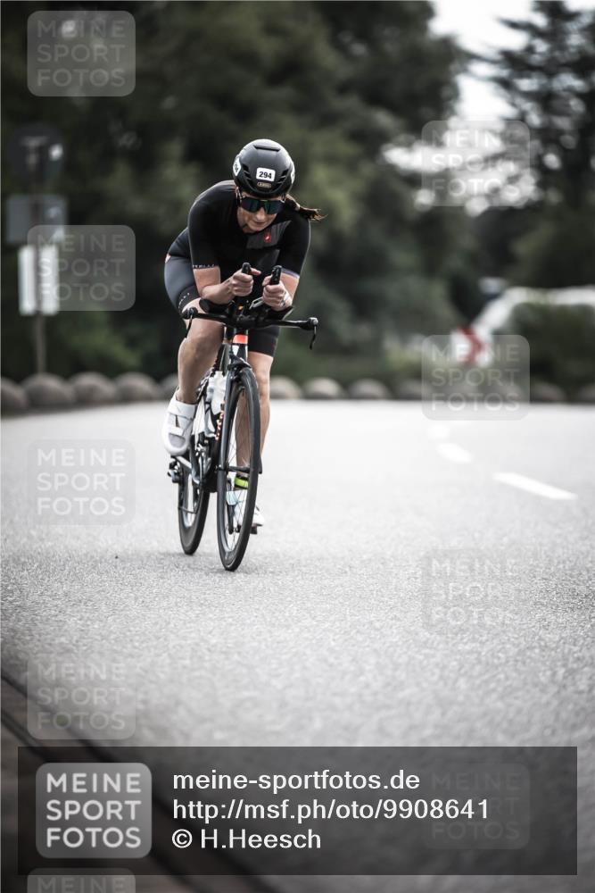 21.06.2026 - 29. Vierlanden-Triathlon H.Heesch http://msf.ph/oto/9908641 21.06.2026 09:26:00 Radfahren 294 meine-sportfotos.de