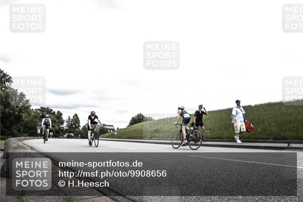 21.06.2026 - 29. Vierlanden-Triathlon H.Heesch http://msf.ph/oto/9908656 21.06.2026 14:46:09 Radfahren 1234, 1244 meine-sportfotos.de