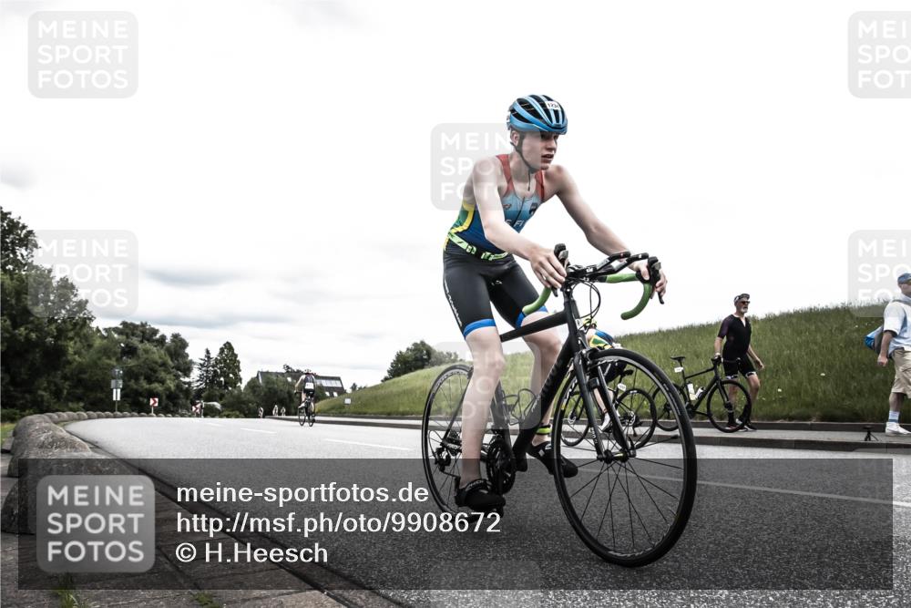 21.06.2026 - 29. Vierlanden-Triathlon H.Heesch http://msf.ph/oto/9908672 21.06.2026 14:46:11 Radfahren 1234, 1244 meine-sportfotos.de