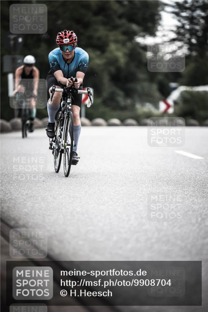 21.06.2026 - 29. Vierlanden-Triathlon H.Heesch http://msf.ph/oto/9908704 21.06.2026 09:26:08 Radfahren 51, 160, 235, 260 meine-sportfotos.de