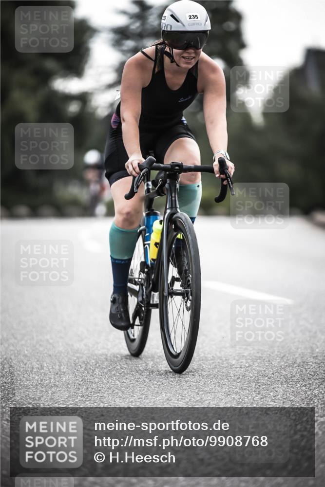 21.06.2026 - 29. Vierlanden-Triathlon H.Heesch http://msf.ph/oto/9908768 21.06.2026 09:26:11 Radfahren 51, 160, 235, 260 meine-sportfotos.de
