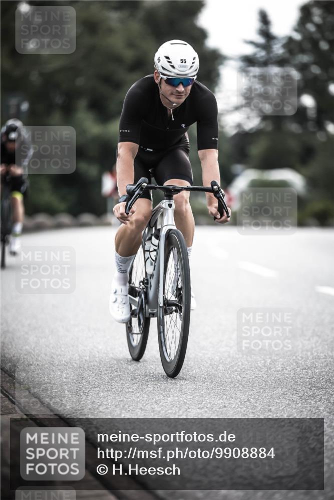 21.06.2026 - 29. Vierlanden-Triathlon H.Heesch http://msf.ph/oto/9908884 21.06.2026 09:26:24 Radfahren 55, 78, 106, 269 meine-sportfotos.de