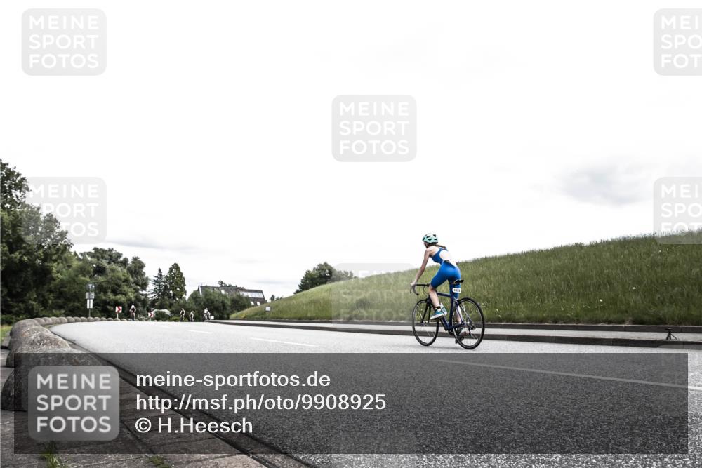21.06.2026 - 29. Vierlanden-Triathlon H.Heesch http://msf.ph/oto/9908925 21.06.2026 14:52:25 Radfahren  meine-sportfotos.de