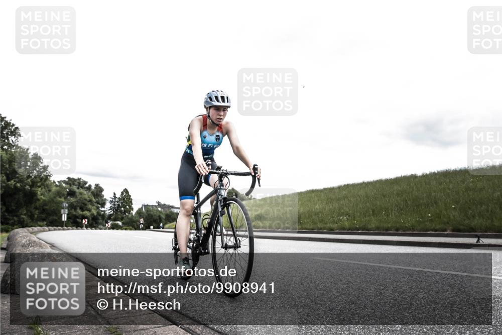 21.06.2026 - 29. Vierlanden-Triathlon H.Heesch http://msf.ph/oto/9908941 21.06.2026 14:52:35 Radfahren  meine-sportfotos.de