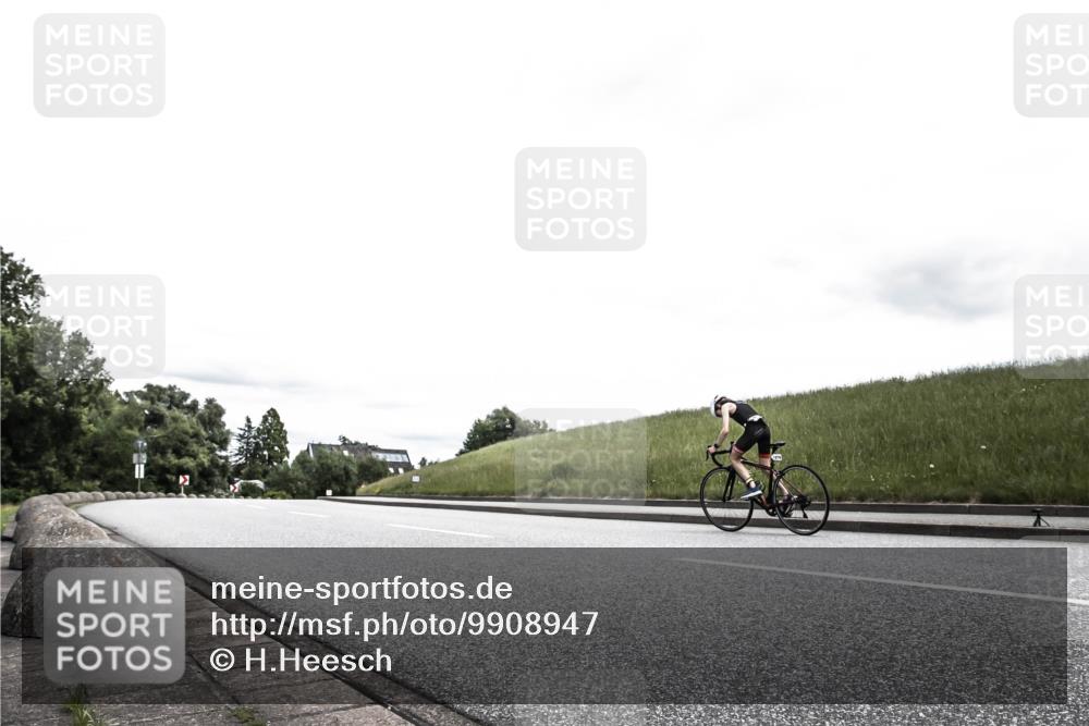 21.06.2026 - 29. Vierlanden-Triathlon H.Heesch http://msf.ph/oto/9908947 21.06.2026 14:52:38 Radfahren  meine-sportfotos.de