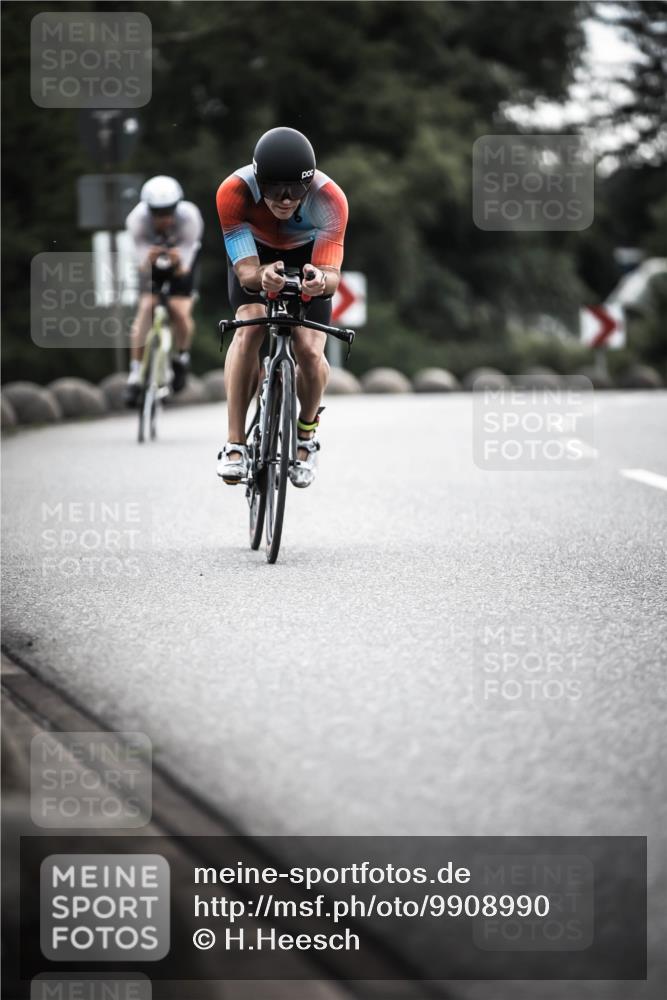 21.06.2026 - 29. Vierlanden-Triathlon H.Heesch http://msf.ph/oto/9908990 21.06.2026 09:26:59 Radfahren 75, 197, 1355 meine-sportfotos.de