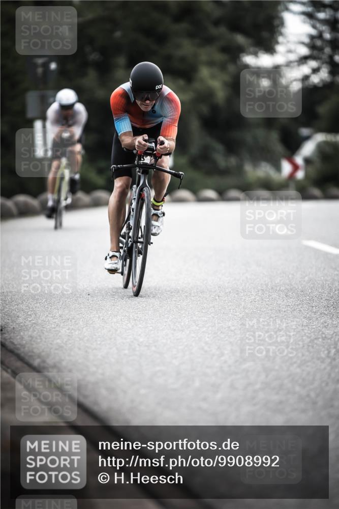 21.06.2026 - 29. Vierlanden-Triathlon H.Heesch http://msf.ph/oto/9908992 21.06.2026 09:26:59 Radfahren 75, 197, 1355 meine-sportfotos.de