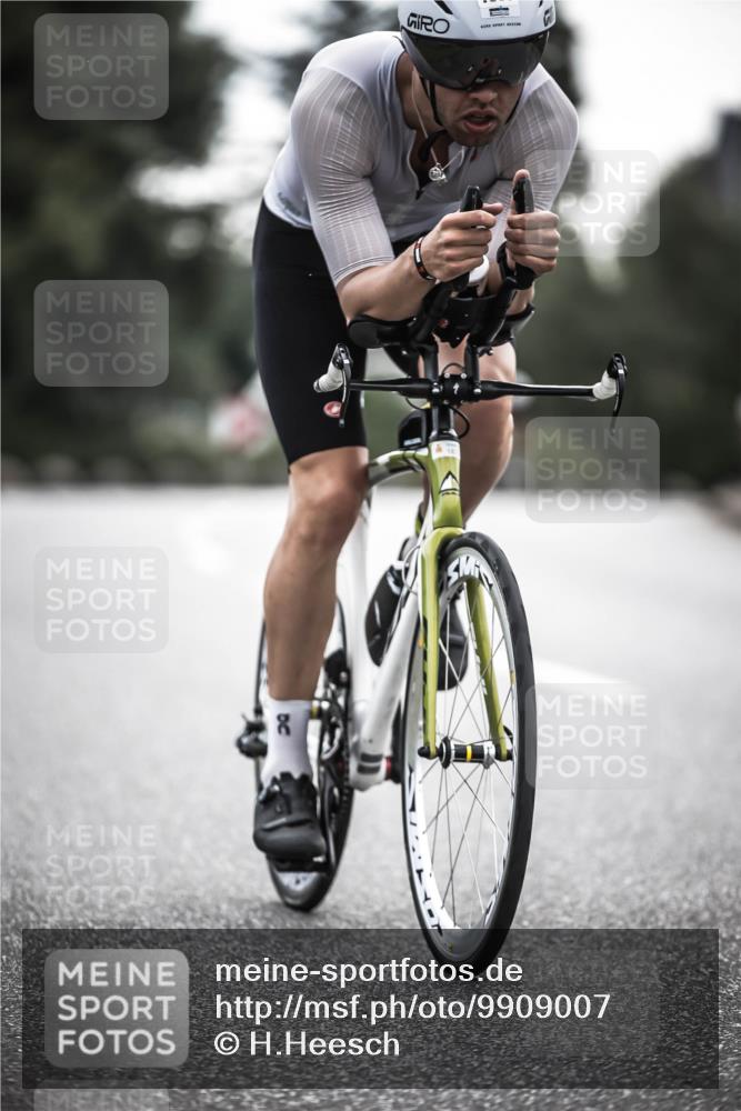 21.06.2026 - 29. Vierlanden-Triathlon H.Heesch http://msf.ph/oto/9909007 21.06.2026 09:27:01 Radfahren 75, 84, 169, 197, 1355 meine-sportfotos.de