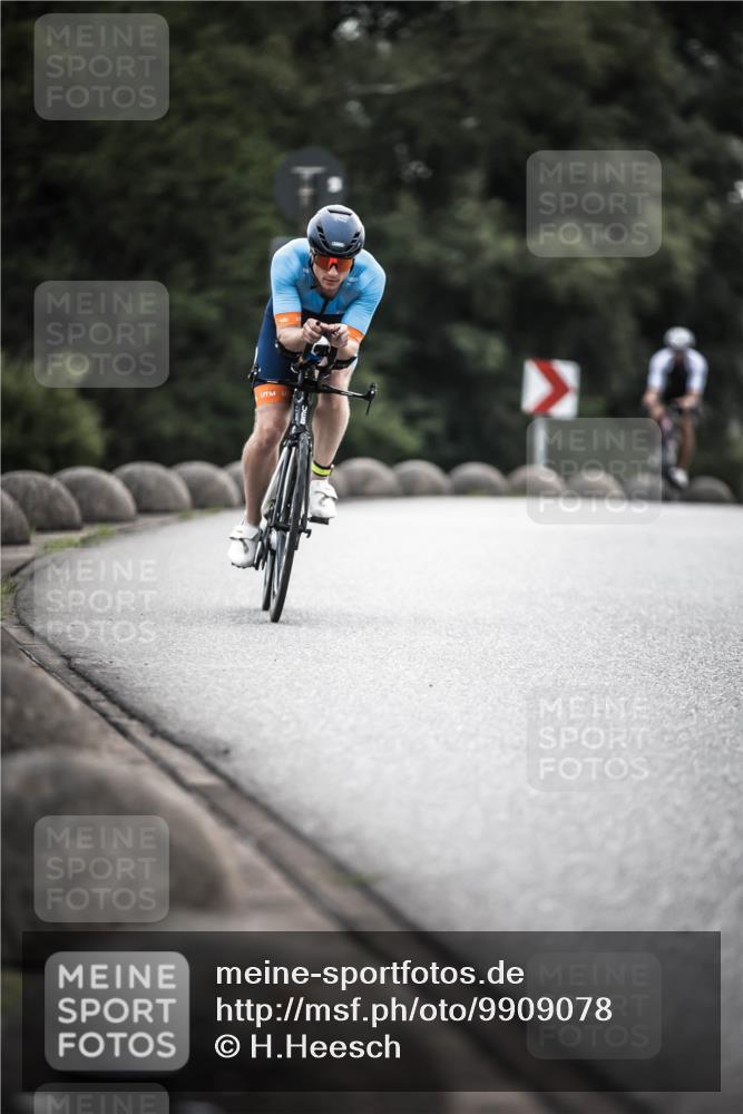21.06.2026 - 29. Vierlanden-Triathlon H.Heesch http://msf.ph/oto/9909078 21.06.2026 09:27:18 Radfahren 27, 43, 56, 86, 103, 139, 157, 179 meine-sportfotos.de