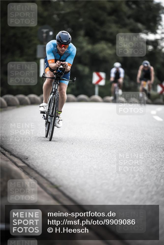 21.06.2026 - 29. Vierlanden-Triathlon H.Heesch http://msf.ph/oto/9909086 21.06.2026 09:27:19 Radfahren 27, 43, 56, 86, 103, 139, 157, 179 meine-sportfotos.de