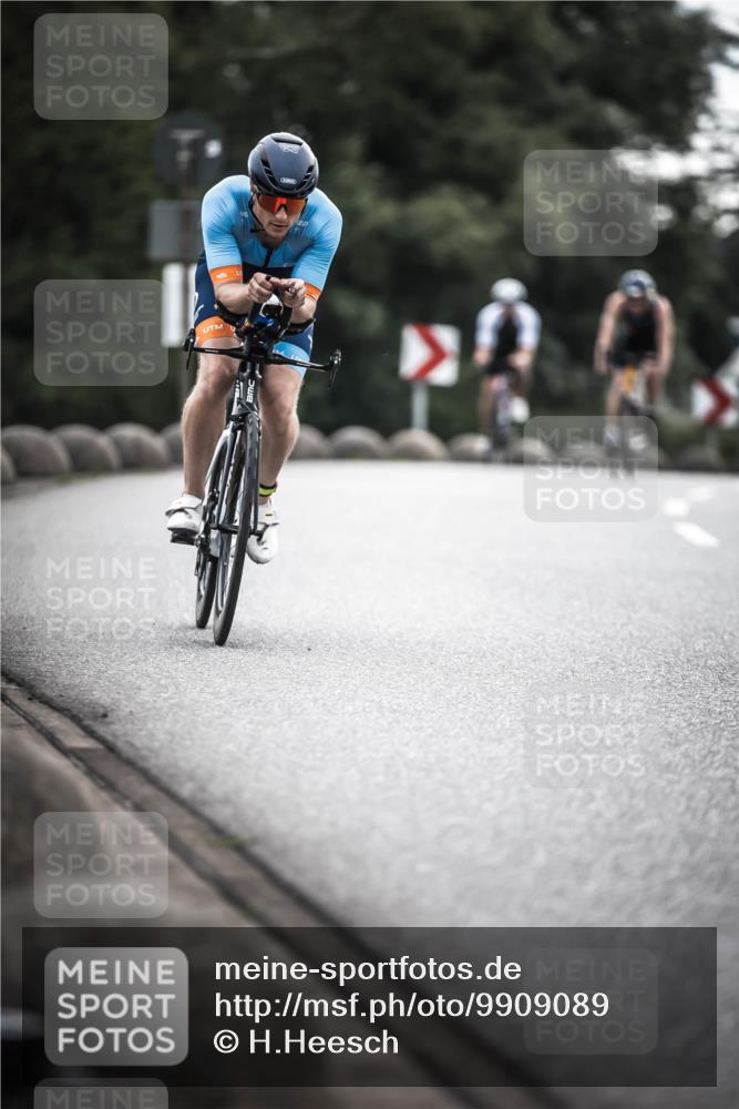 21.06.2026 - 29. Vierlanden-Triathlon H.Heesch http://msf.ph/oto/9909089 21.06.2026 09:27:19 Radfahren 27, 43, 56, 86, 103, 139, 157, 179 meine-sportfotos.de