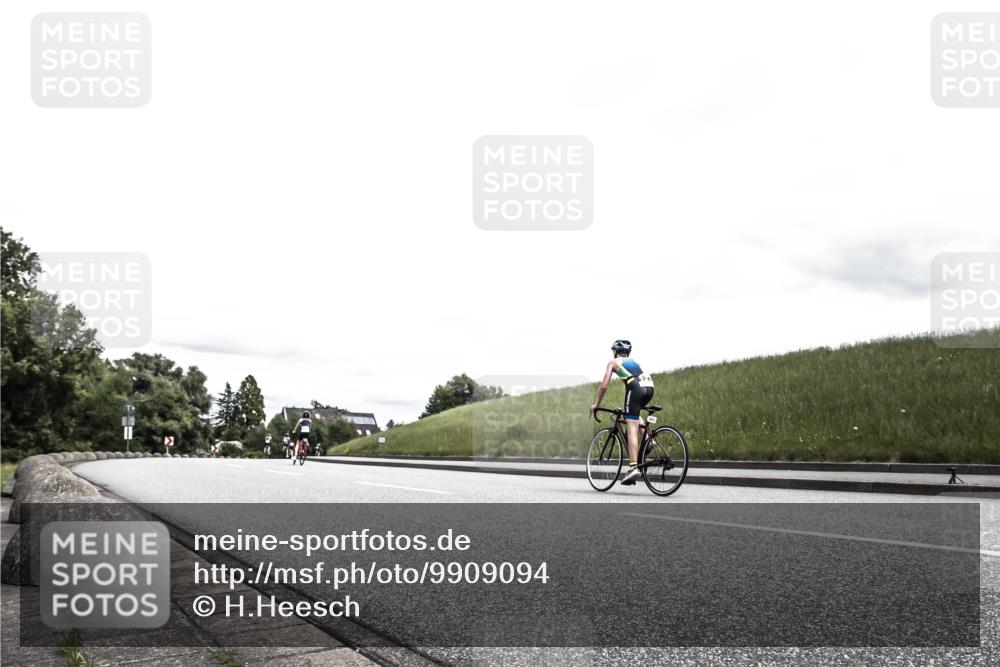 21.06.2026 - 29. Vierlanden-Triathlon H.Heesch http://msf.ph/oto/9909094 21.06.2026 14:53:44 Radfahren  meine-sportfotos.de
