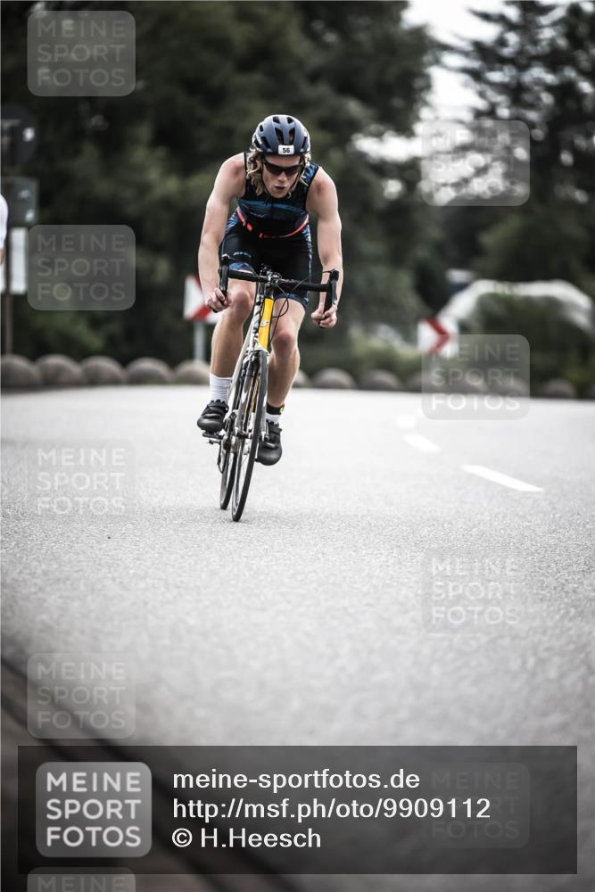 21.06.2026 - 29. Vierlanden-Triathlon H.Heesch http://msf.ph/oto/9909112 21.06.2026 09:27:22 Radfahren 43, 56, 69, 86, 103, 130, 139, 157, 179 meine-sportfotos.de