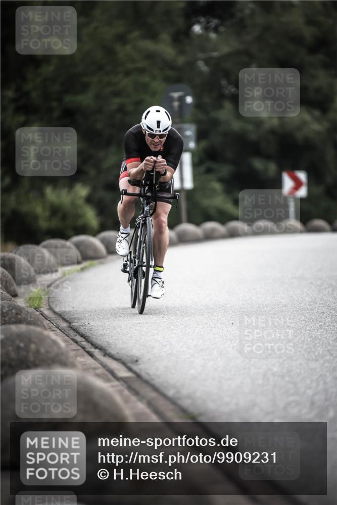 21.06.2026 - 29. Vierlanden-Triathlon H.Heesch http://msf.ph/oto/9909231 21.06.2026 09:27:57 Radfahren 83, 99, 219 meine-sportfotos.de