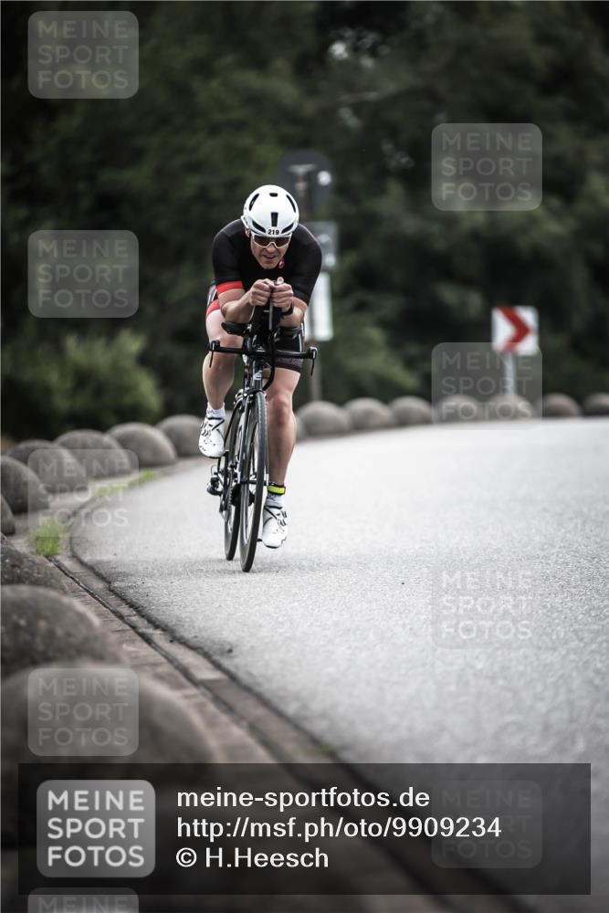 21.06.2026 - 29. Vierlanden-Triathlon H.Heesch http://msf.ph/oto/9909234 21.06.2026 09:27:57 Radfahren 83, 99, 219 meine-sportfotos.de