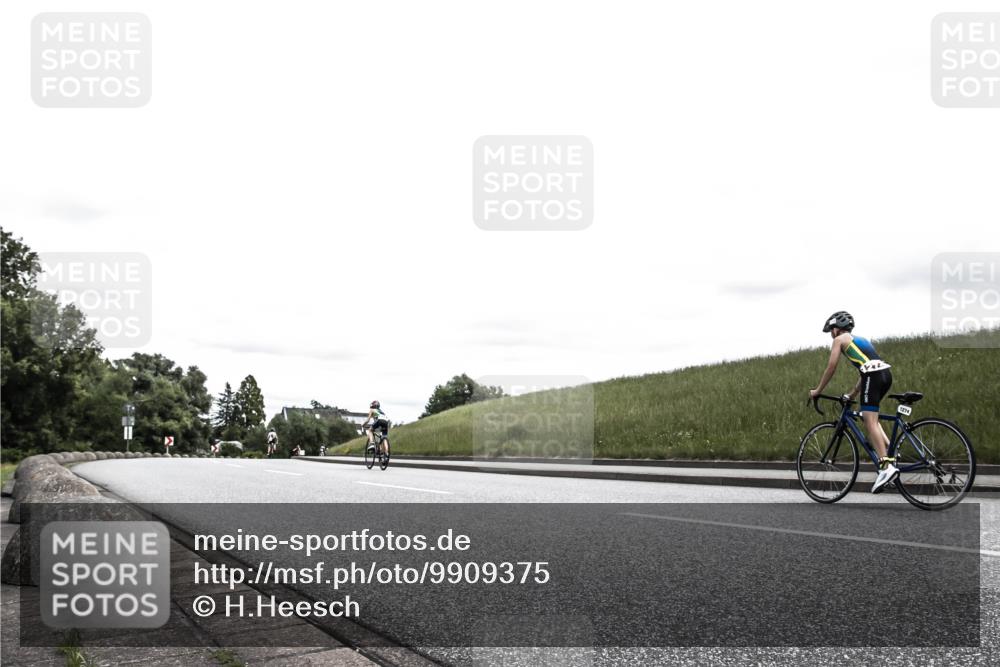 21.06.2026 - 29. Vierlanden-Triathlon H.Heesch http://msf.ph/oto/9909375 21.06.2026 14:56:52 Radfahren  meine-sportfotos.de