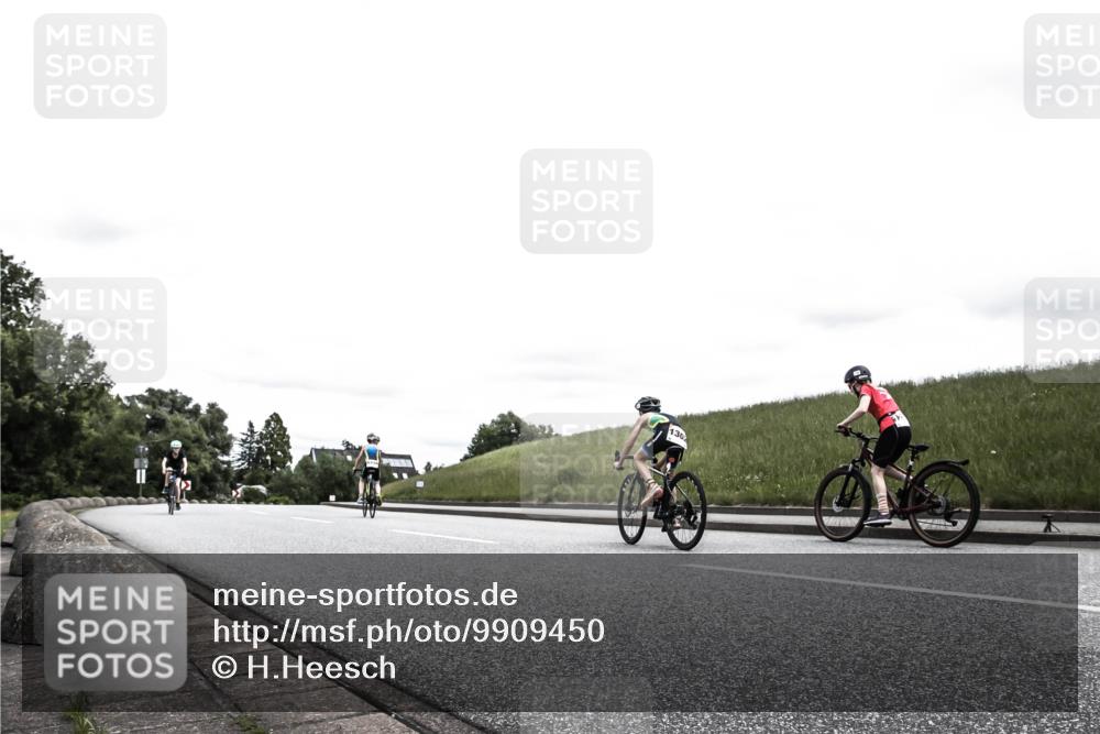 21.06.2026 - 29. Vierlanden-Triathlon H.Heesch http://msf.ph/oto/9909450 21.06.2026 14:57:16 Radfahren  meine-sportfotos.de