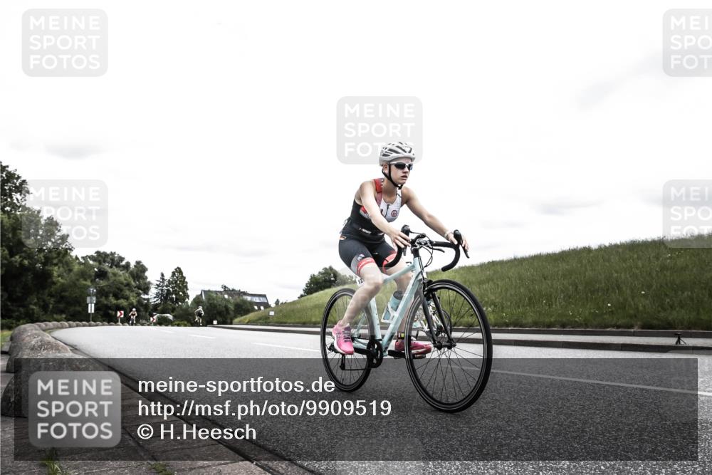 21.06.2026 - 29. Vierlanden-Triathlon H.Heesch http://msf.ph/oto/9909519 21.06.2026 14:58:09 Radfahren  meine-sportfotos.de