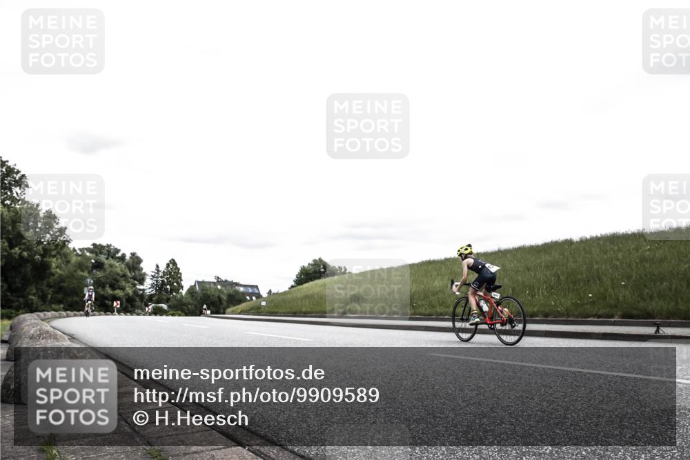21.06.2026 - 29. Vierlanden-Triathlon H.Heesch http://msf.ph/oto/9909589 21.06.2026 14:59:23 Radfahren 1306 meine-sportfotos.de