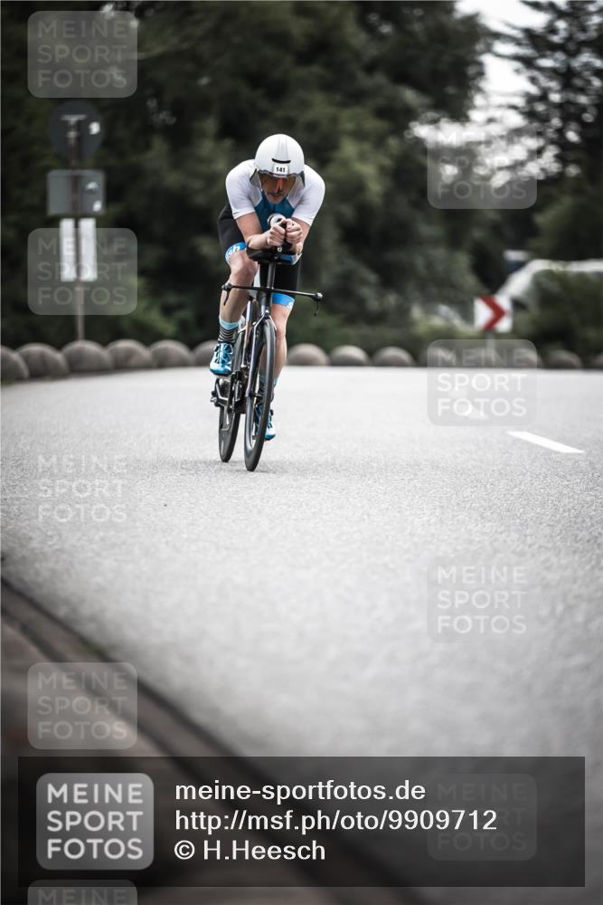 21.06.2026 - 29. Vierlanden-Triathlon H.Heesch http://msf.ph/oto/9909712 21.06.2026 09:29:29 Radfahren 141 meine-sportfotos.de