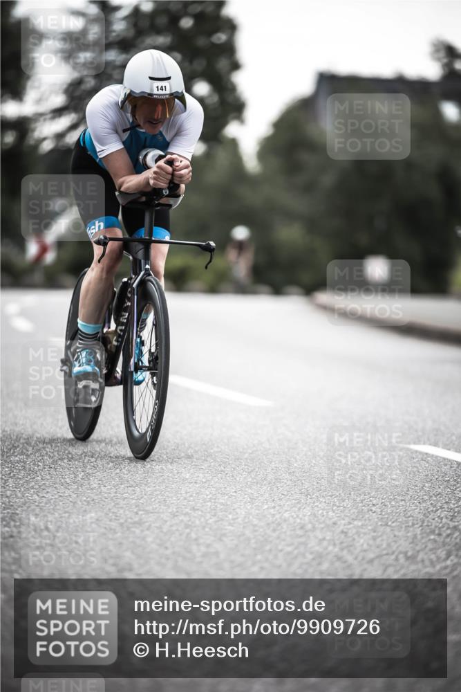 21.06.2026 - 29. Vierlanden-Triathlon H.Heesch http://msf.ph/oto/9909726 21.06.2026 09:29:30 Radfahren 141 meine-sportfotos.de