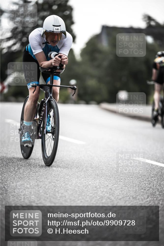21.06.2026 - 29. Vierlanden-Triathlon H.Heesch http://msf.ph/oto/9909728 21.06.2026 09:29:30 Radfahren 141 meine-sportfotos.de