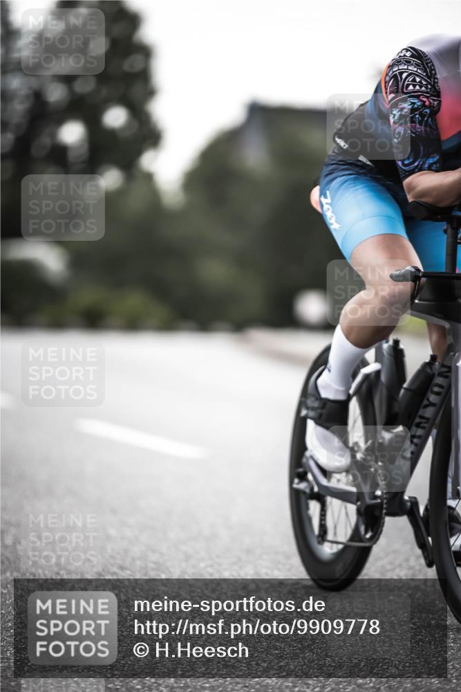 21.06.2026 - 29. Vierlanden-Triathlon H.Heesch http://msf.ph/oto/9909778 21.06.2026 09:29:43 Radfahren 186, 249, 281 meine-sportfotos.de