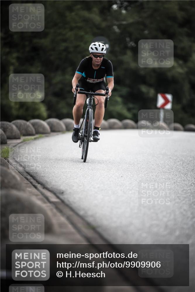 21.06.2026 - 29. Vierlanden-Triathlon H.Heesch http://msf.ph/oto/9909906 21.06.2026 09:30:06 Radfahren 59, 163, 174, 232, 276 meine-sportfotos.de