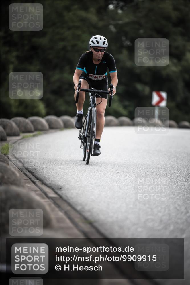 21.06.2026 - 29. Vierlanden-Triathlon H.Heesch http://msf.ph/oto/9909915 21.06.2026 09:30:06 Radfahren 59, 163, 174, 232, 276 meine-sportfotos.de