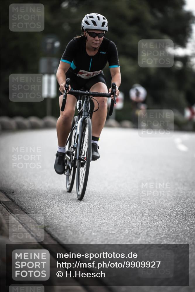 21.06.2026 - 29. Vierlanden-Triathlon H.Heesch http://msf.ph/oto/9909927 21.06.2026 09:30:07 Radfahren 59, 119, 163, 174, 232, 276 meine-sportfotos.de