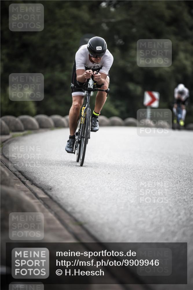 21.06.2026 - 29. Vierlanden-Triathlon H.Heesch http://msf.ph/oto/9909946 21.06.2026 09:30:11 Radfahren 118, 119, 174, 232 meine-sportfotos.de