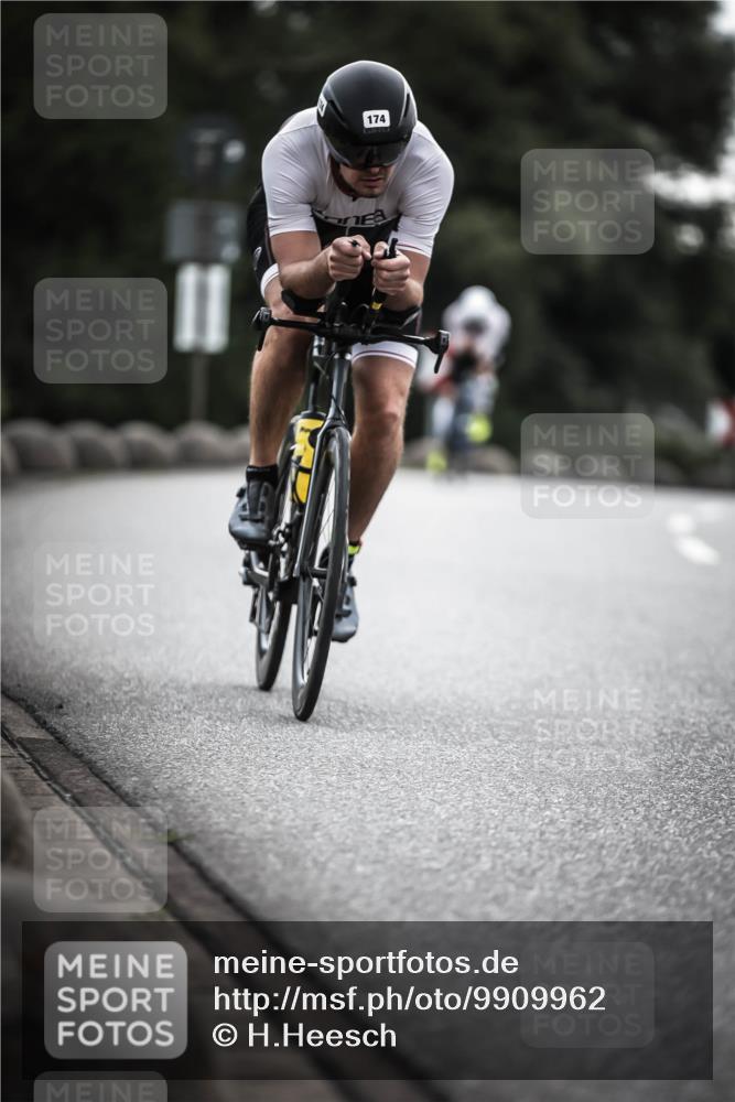 21.06.2026 - 29. Vierlanden-Triathlon H.Heesch http://msf.ph/oto/9909962 21.06.2026 09:30:12 Radfahren 118, 119, 174 meine-sportfotos.de