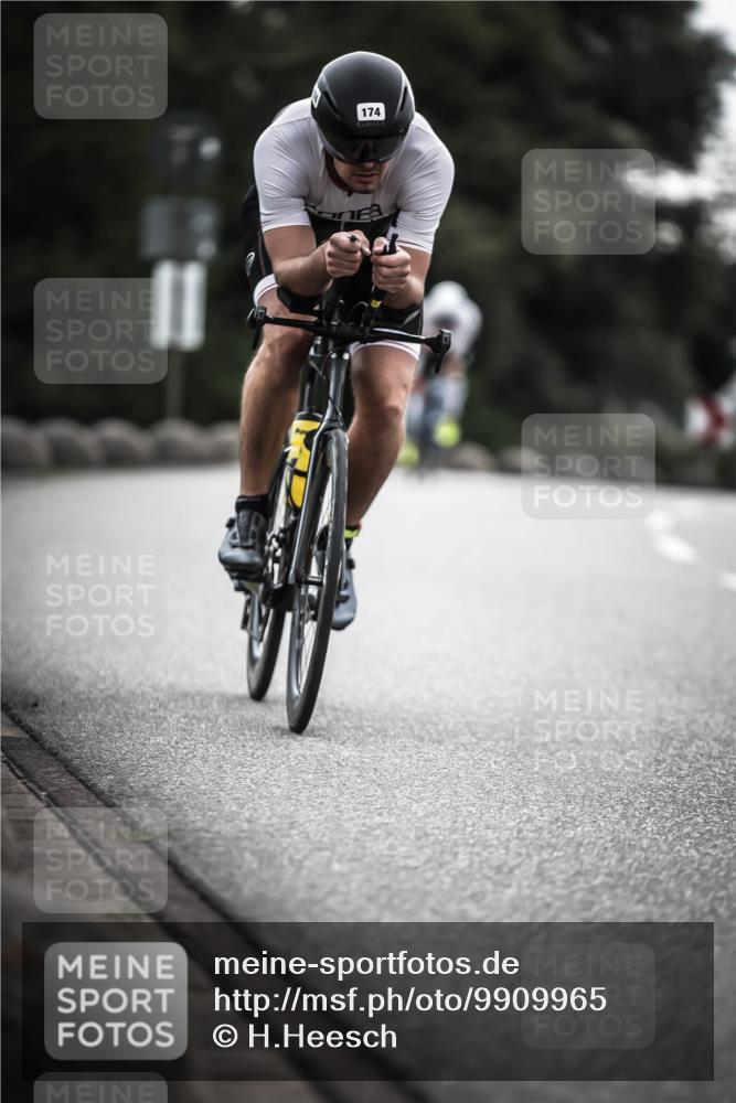 21.06.2026 - 29. Vierlanden-Triathlon H.Heesch http://msf.ph/oto/9909965 21.06.2026 09:30:12 Radfahren 118, 119, 174 meine-sportfotos.de
