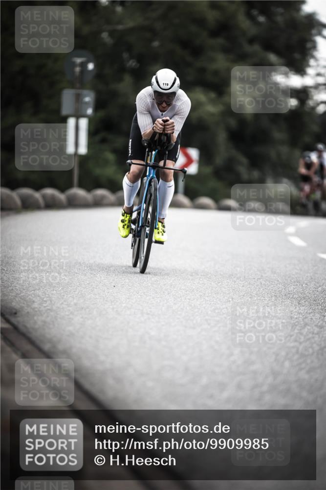 21.06.2026 - 29. Vierlanden-Triathlon H.Heesch http://msf.ph/oto/9909985 21.06.2026 09:30:14 Radfahren 118, 119, 174 meine-sportfotos.de