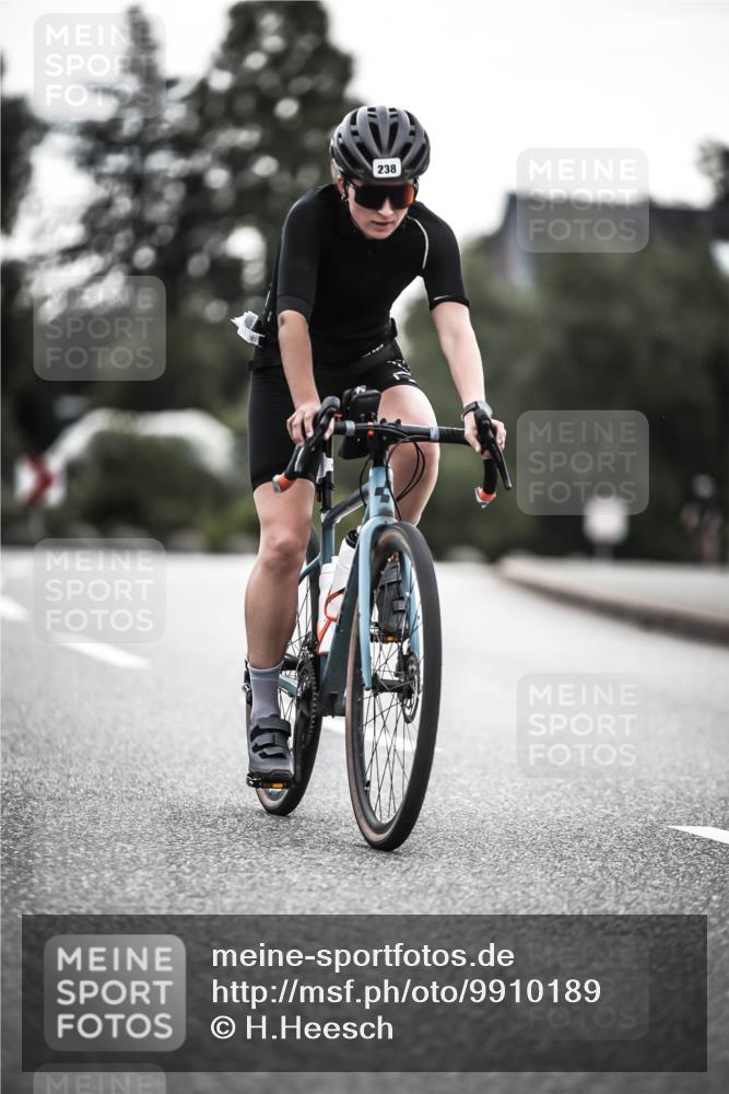 21.06.2026 - 29. Vierlanden-Triathlon H.Heesch http://msf.ph/oto/9910189 21.06.2026 09:30:56 Radfahren 238 meine-sportfotos.de