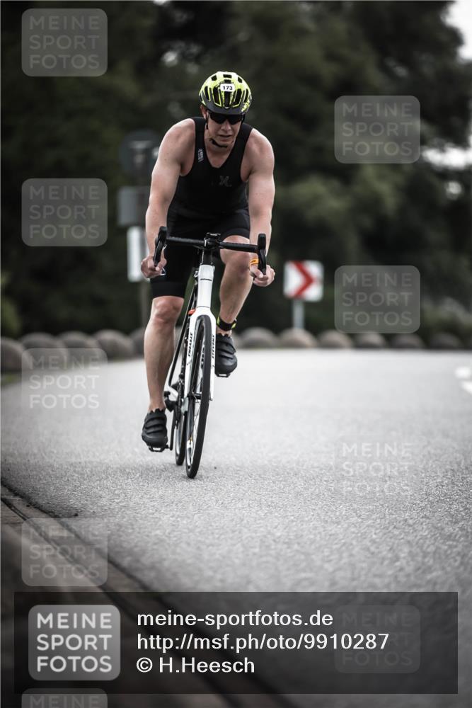 21.06.2026 - 29. Vierlanden-Triathlon H.Heesch http://msf.ph/oto/9910287 21.06.2026 09:31:26 Radfahren 89, 171, 173 meine-sportfotos.de