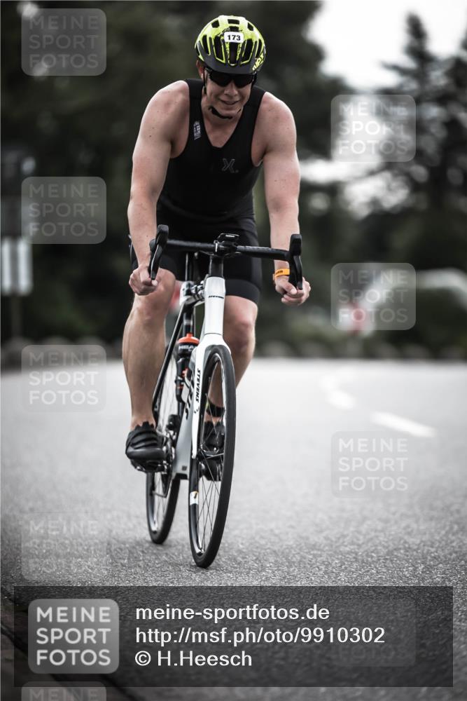 21.06.2026 - 29. Vierlanden-Triathlon H.Heesch http://msf.ph/oto/9910302 21.06.2026 09:31:26 Radfahren 89, 171, 173 meine-sportfotos.de