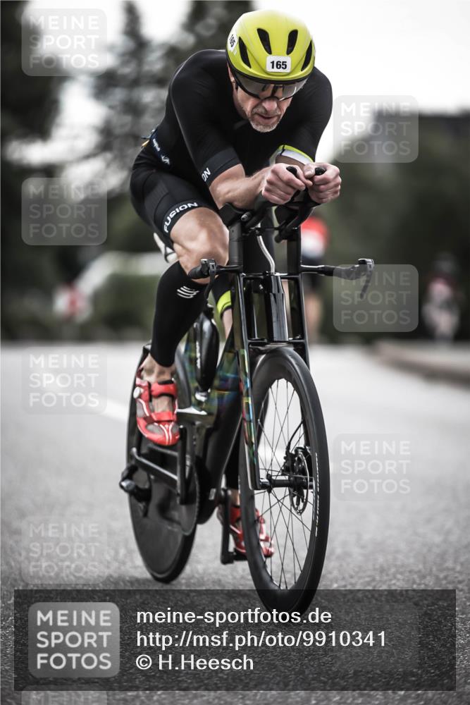 21.06.2026 - 29. Vierlanden-Triathlon H.Heesch http://msf.ph/oto/9910341 21.06.2026 09:31:42 Radfahren 165 meine-sportfotos.de