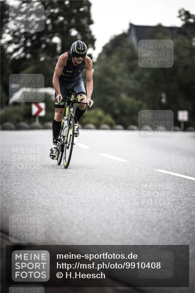 21.06.2026 - 29. Vierlanden-Triathlon H.Heesch http://msf.ph/oto/9910408 21.06.2026 09:32:09 Radfahren 48, 131, 175, 205, 220, 275 meine-sportfotos.de