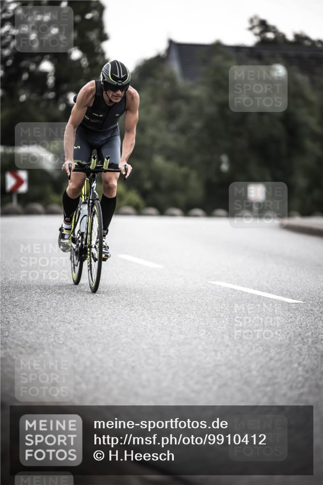 21.06.2026 - 29. Vierlanden-Triathlon H.Heesch http://msf.ph/oto/9910412 21.06.2026 09:32:09 Radfahren 48, 131, 175, 205, 220, 275 meine-sportfotos.de