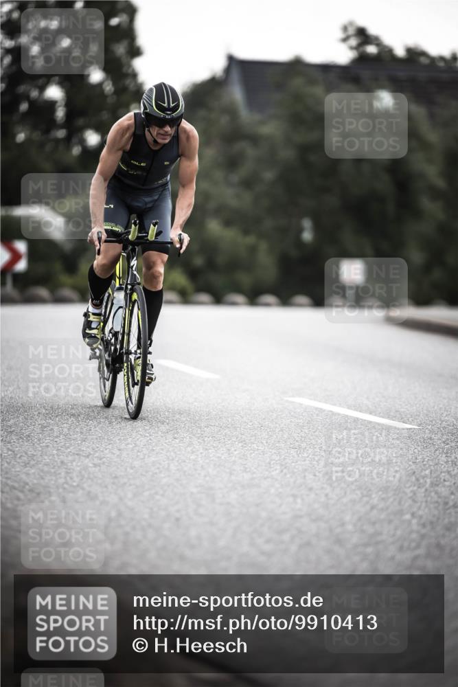 21.06.2026 - 29. Vierlanden-Triathlon H.Heesch http://msf.ph/oto/9910413 21.06.2026 09:32:09 Radfahren 48, 131, 175, 205, 220, 275 meine-sportfotos.de