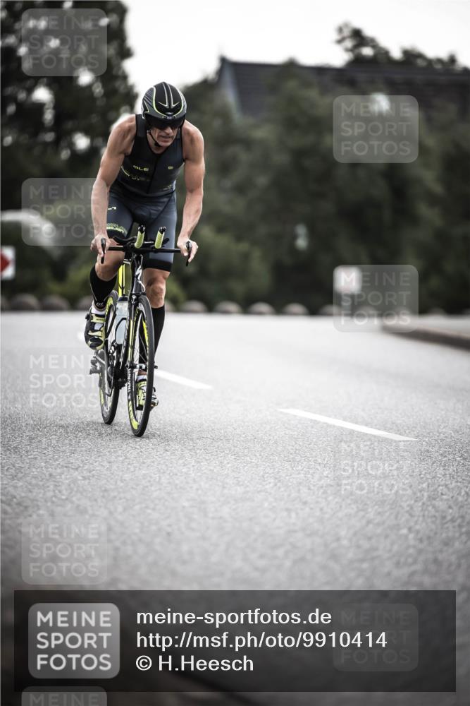 21.06.2026 - 29. Vierlanden-Triathlon H.Heesch http://msf.ph/oto/9910414 21.06.2026 09:32:09 Radfahren 48, 131, 175, 205, 220, 275 meine-sportfotos.de