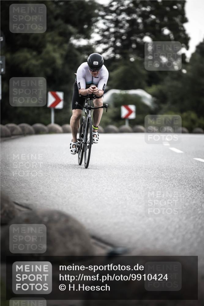21.06.2026 - 29. Vierlanden-Triathlon H.Heesch http://msf.ph/oto/9910424 21.06.2026 09:32:11 Radfahren 48, 131, 205, 220, 275 meine-sportfotos.de