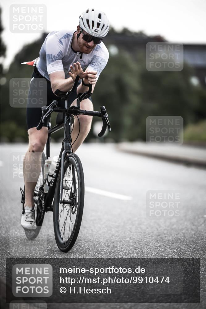 21.06.2026 - 29. Vierlanden-Triathlon H.Heesch http://msf.ph/oto/9910474 21.06.2026 09:33:16 Radfahren 68 meine-sportfotos.de